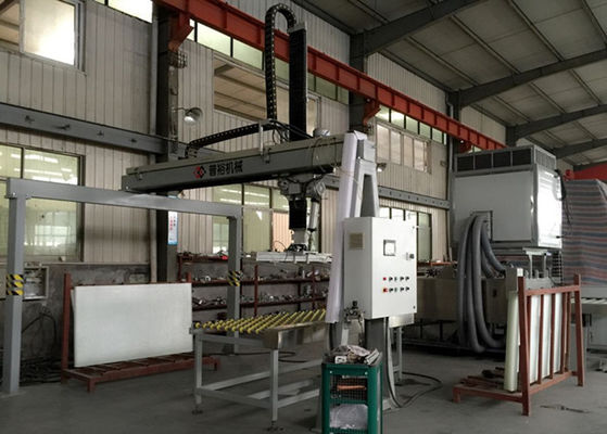 China Horizontale Bewegung Glasentleerungsmaschine für Hartglas mit dem Saugen der Diskette fournisseur