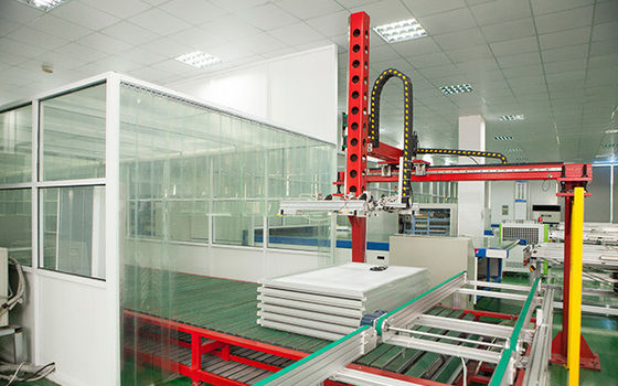 China Be- und Entladungs-Sonnenkollektor, der Maschine für PV-Module, Behandlungs-Maschine herstellt fournisseur